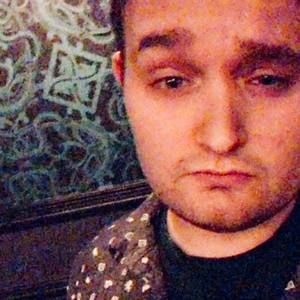 Meet your Posher, Cameron